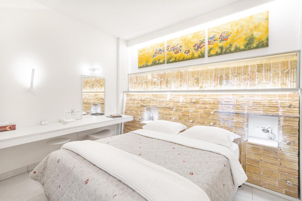 Acropolis Suites - Where Else In Athens? Экстерьер фото