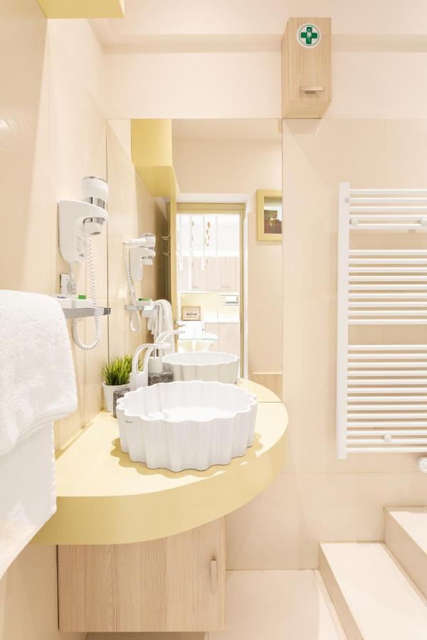 Acropolis Suites - Where Else In Athens? Экстерьер фото